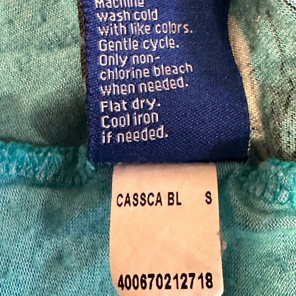 APT.9 Women’s Small Blue Floral Twist Front‎ Blouse Top Short Sleeve Keyhole Tee - Picture 7 of 9